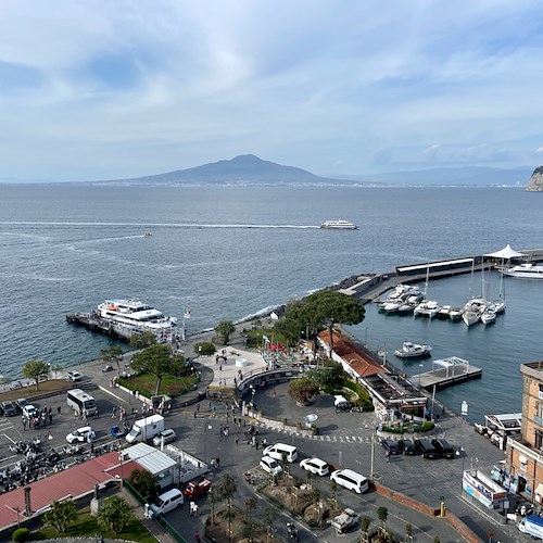 Vie del mare, finalmente l'abbonamento unico sulla tratta Sorrento-Napoli<br />&copy; Comune di Sorrento