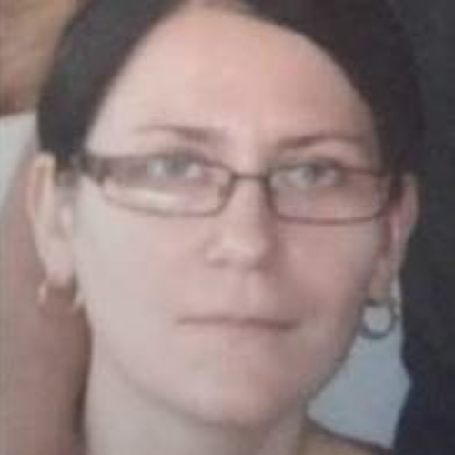 Visitata e dimessa a Ottaviano, Veronika muore il giorno dopo a causa di un infarto. Aveva 42 anni