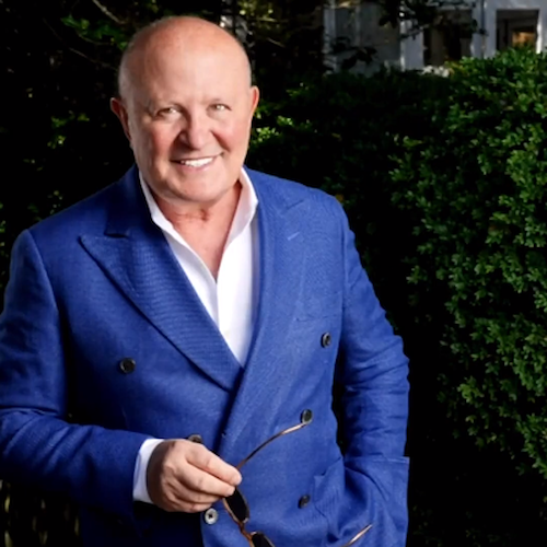 Washington, Franco Nuschese accoglie Giorgia Meloni al Cafe Milano: «Onore incredibile»