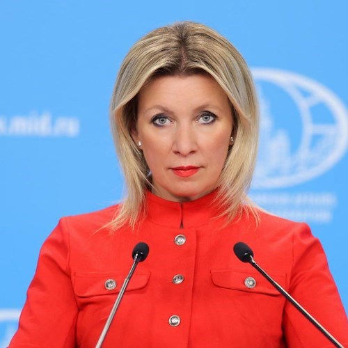 Zakharova contro le nuove sanzioni UE: “Politica suicida per l’Europa stessa”