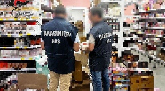 Catania, sequestrati 13mila confezioni di cosmetici potenzialmente tossici e cancerogeni 