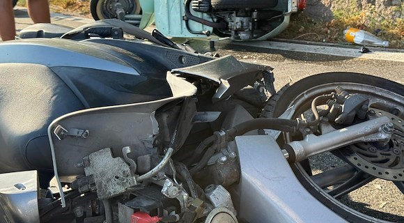 Incidente tra Maiori e Minori: due giovani in ospedale con alcune escoriazioni 