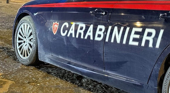 Inscenano un rapimento con video fake per vedere la figlia appena nata, due denunce nel Casertano