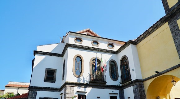 Sorrento, dopo lo scandalo che ha coinvolto l'ex sindaco attivato un nuovo canale online tra cittadini e Comune