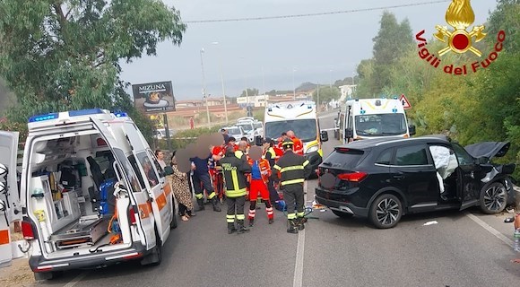 Tragico incidente ad Arzachena: morti due ragazzi di 19 e 20 anni, ferito gravemente un 16enne
