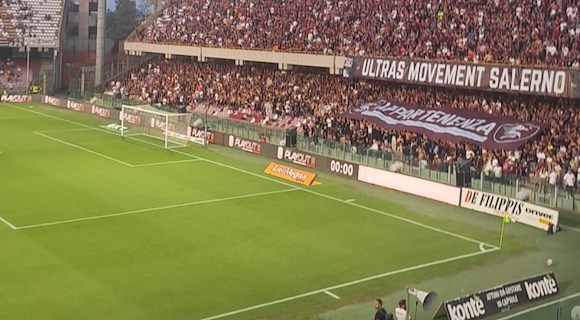 Violenza e disordini durante Salernitana-Sampdoria: arrestati quattro tifosi granata 